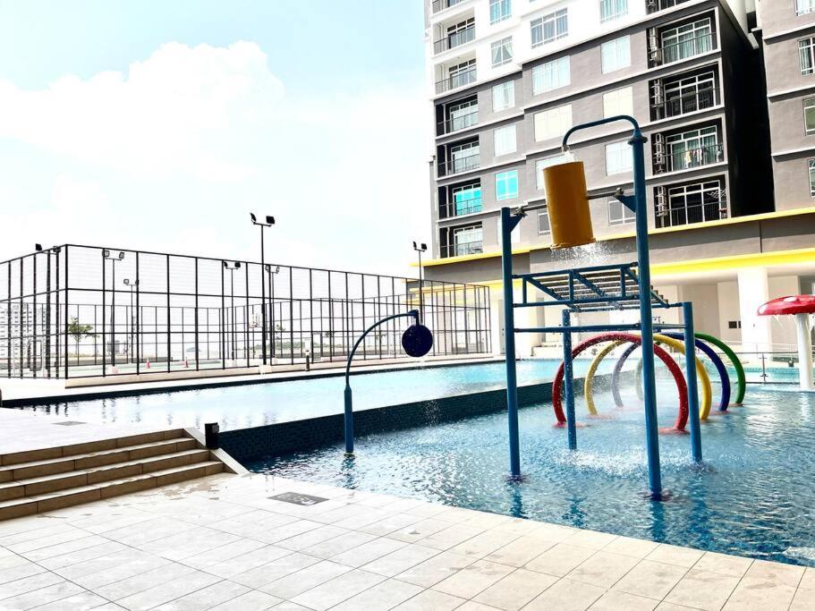 Urban Home-Swimming Pool-City Center Malacca Luaran gambar