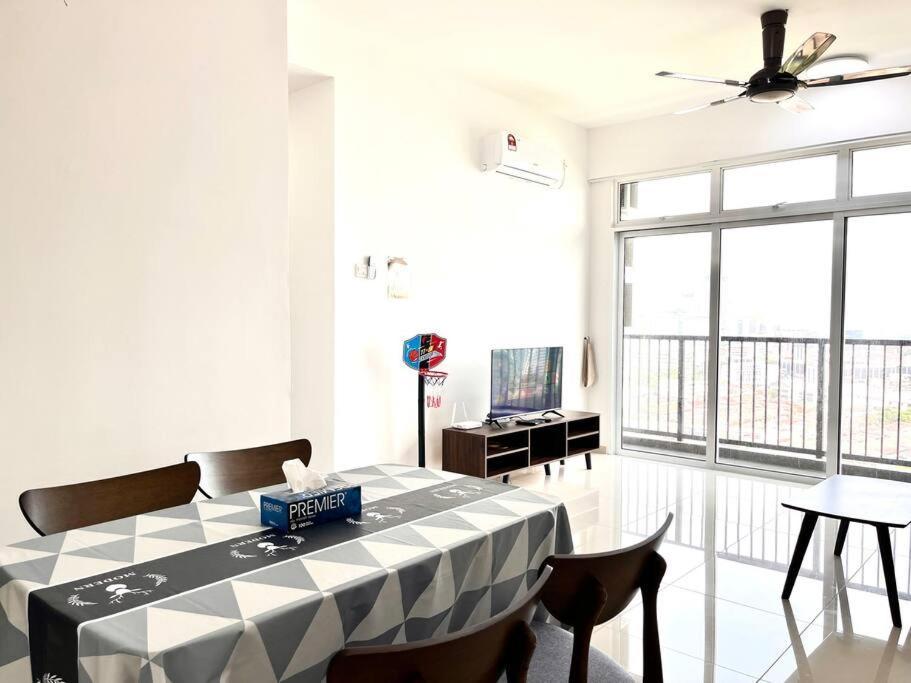 Urban Home-Swimming Pool-City Center Malacca Luaran gambar