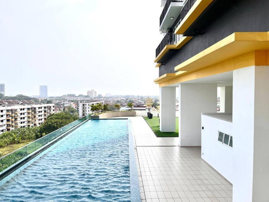 Urban Home-Swimming Pool-City Center Malacca Luaran gambar