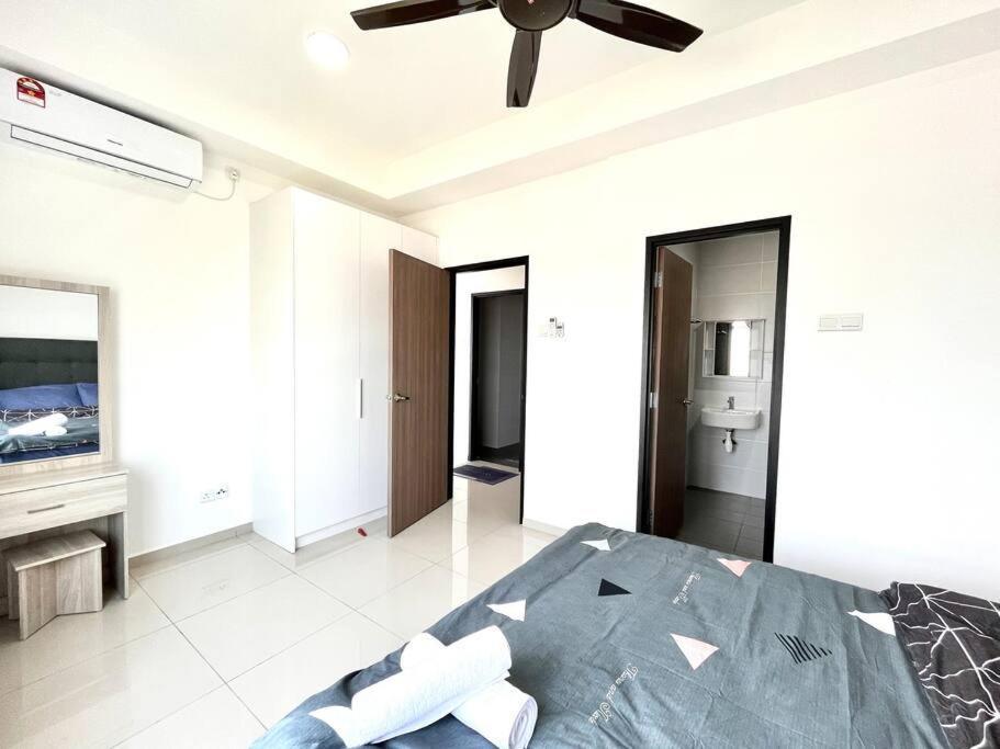 Urban Home-Swimming Pool-City Center Malacca Luaran gambar